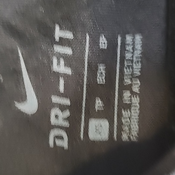 NIKE ATHLETIC TOP - Picture 3 of 6